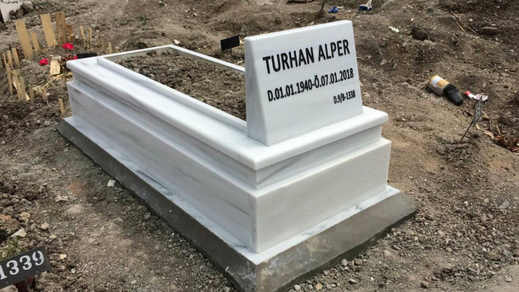 artvin-beyaz-mermer-mezar